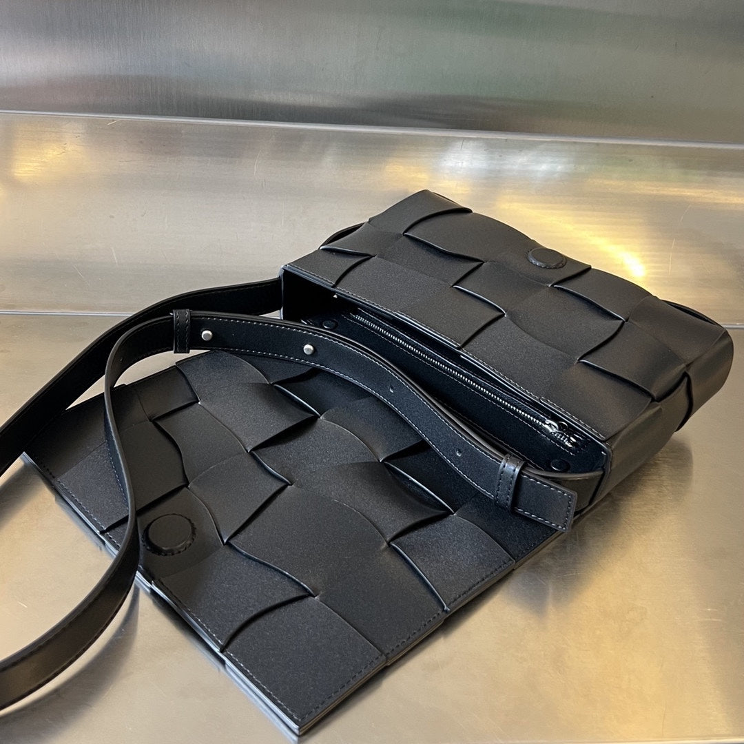 カセット 23 ブラックカーフスキン ウェーブパターン