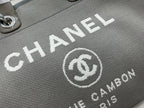 CC DEAUVILLE LARGE 38 TOTE BAG IN GREY CANVAS WITH WHITE LOGO