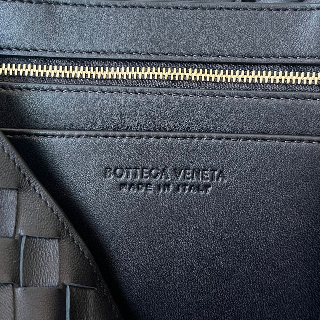 スモール アンダモ 29 ブラック ラムスキン