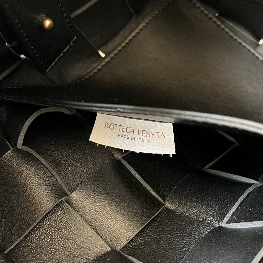 スモール 22 カセット（ブラック ラムスキン）