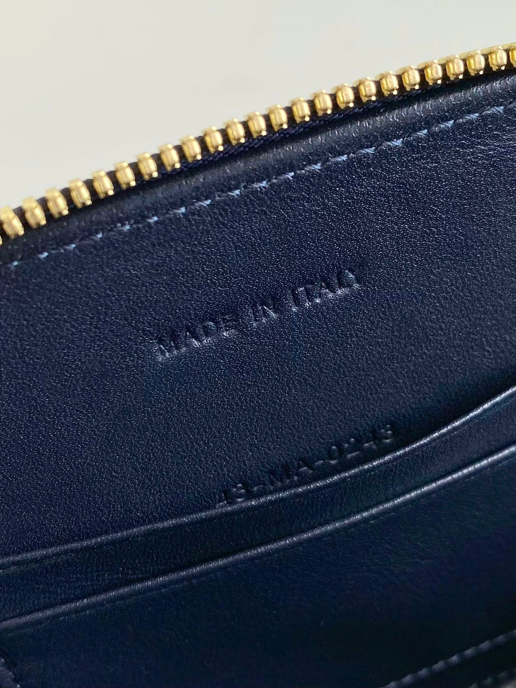 シグネチャー 18 オーバルバッグ（ブルー オブリーク ジャカード）