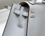KELLY 28CM IN GRIS PERLE EPSOM CALFSKIN PALLADIUM HARDWARE
