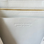 スモール アンダモ 29 ホワイト ラムスキン