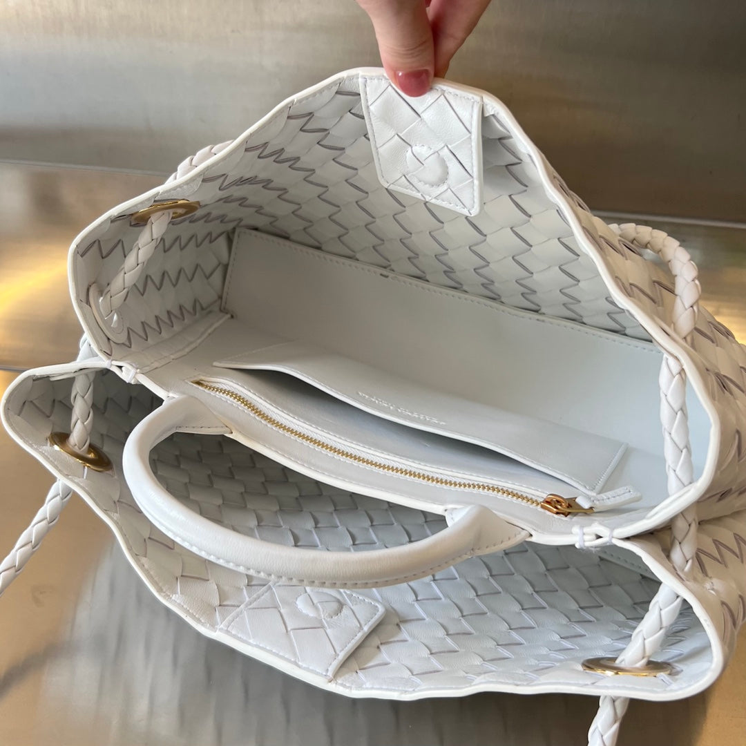 スモール アンダモ 29 ホワイト ラムスキン