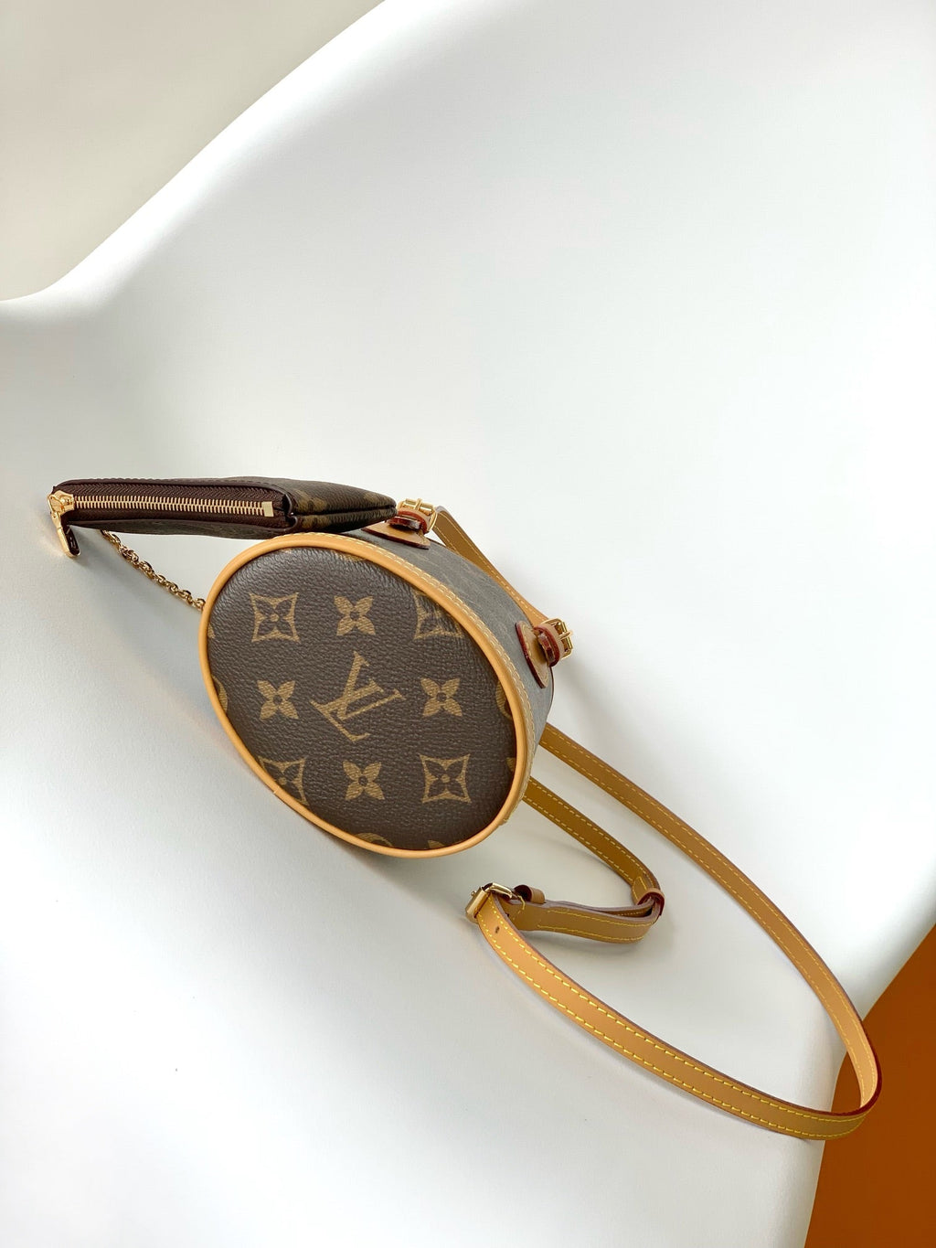 ナノバケット 13 ブラウン モノグラム キャンバス