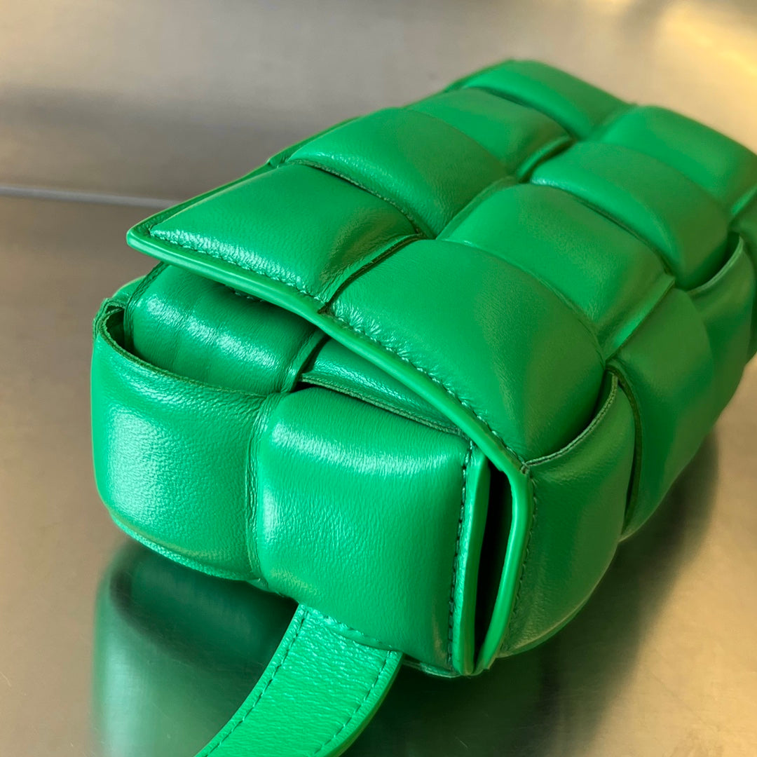 ミニカセット 18インチ ライトグリーン ラムスキン