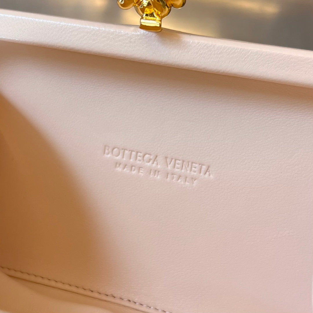 ノット 20 ソルフ ピンク ラムスキン