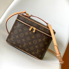 ナイスBB 24トイレタリーポーチ