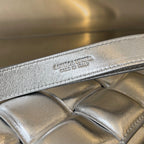 MINI CASSETTE 18 IN SILVER LAMBSKIN