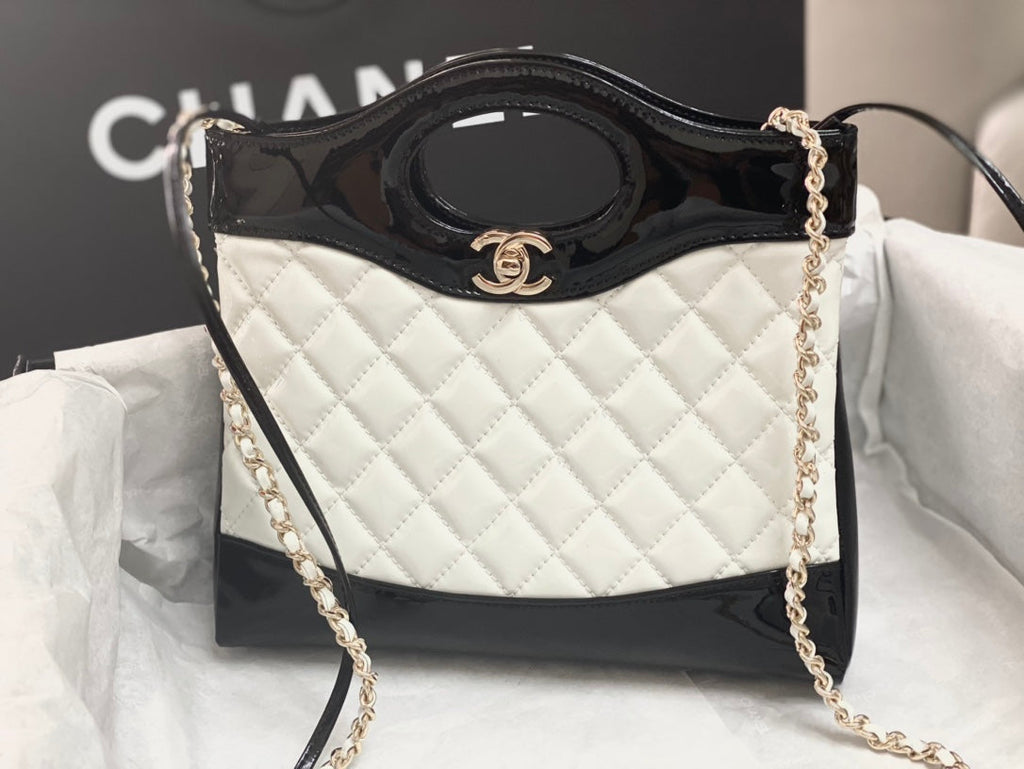 CC MINI 23 ショッピングバッグ（グロッシーブラック×ホワイトミックスカーフスキン）