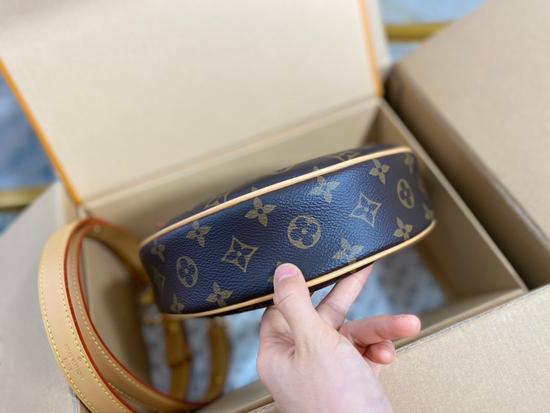 ループ 23 ブラウン モノグラム キャンバスとレザートリム