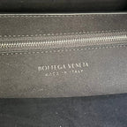 ARCO 36 BAG IN BLACK LAMBSKIN