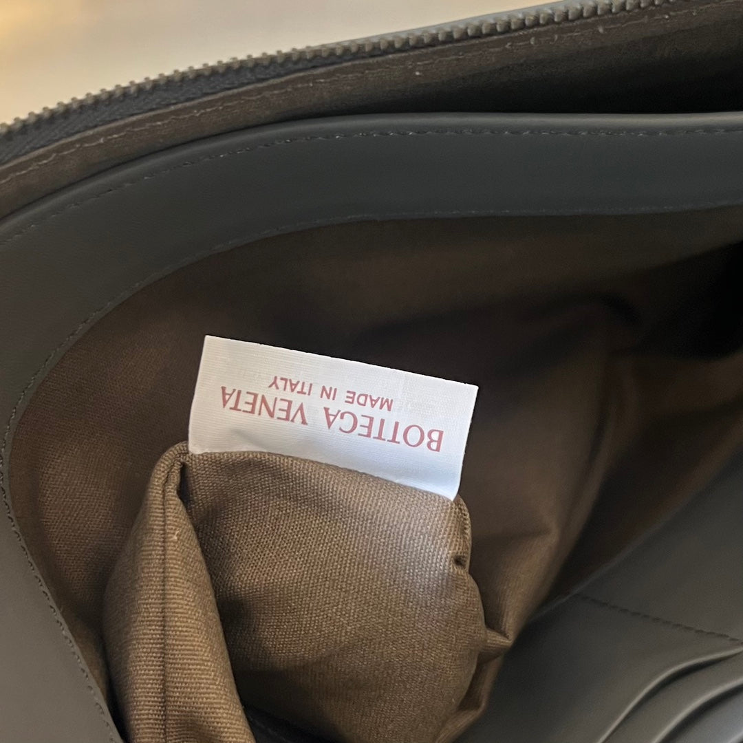 イントレチャート 30 グレースチールラムスキン