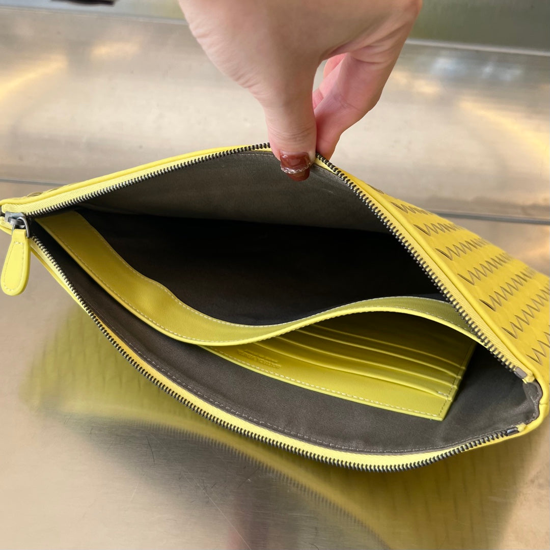 イントレチャート 30 ライトイエロー ラムスキン