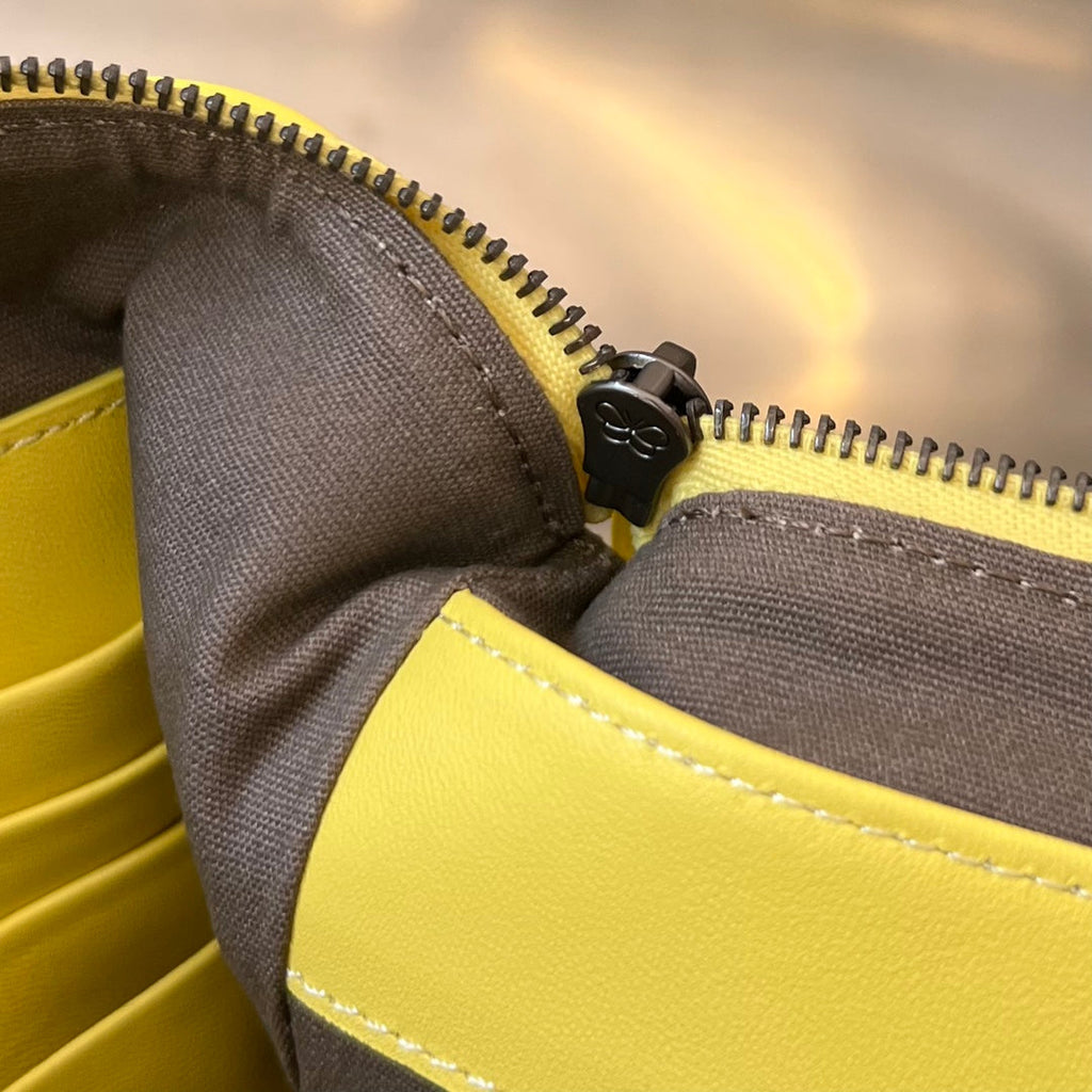 イントレチャート 30 ライトイエロー ラムスキン