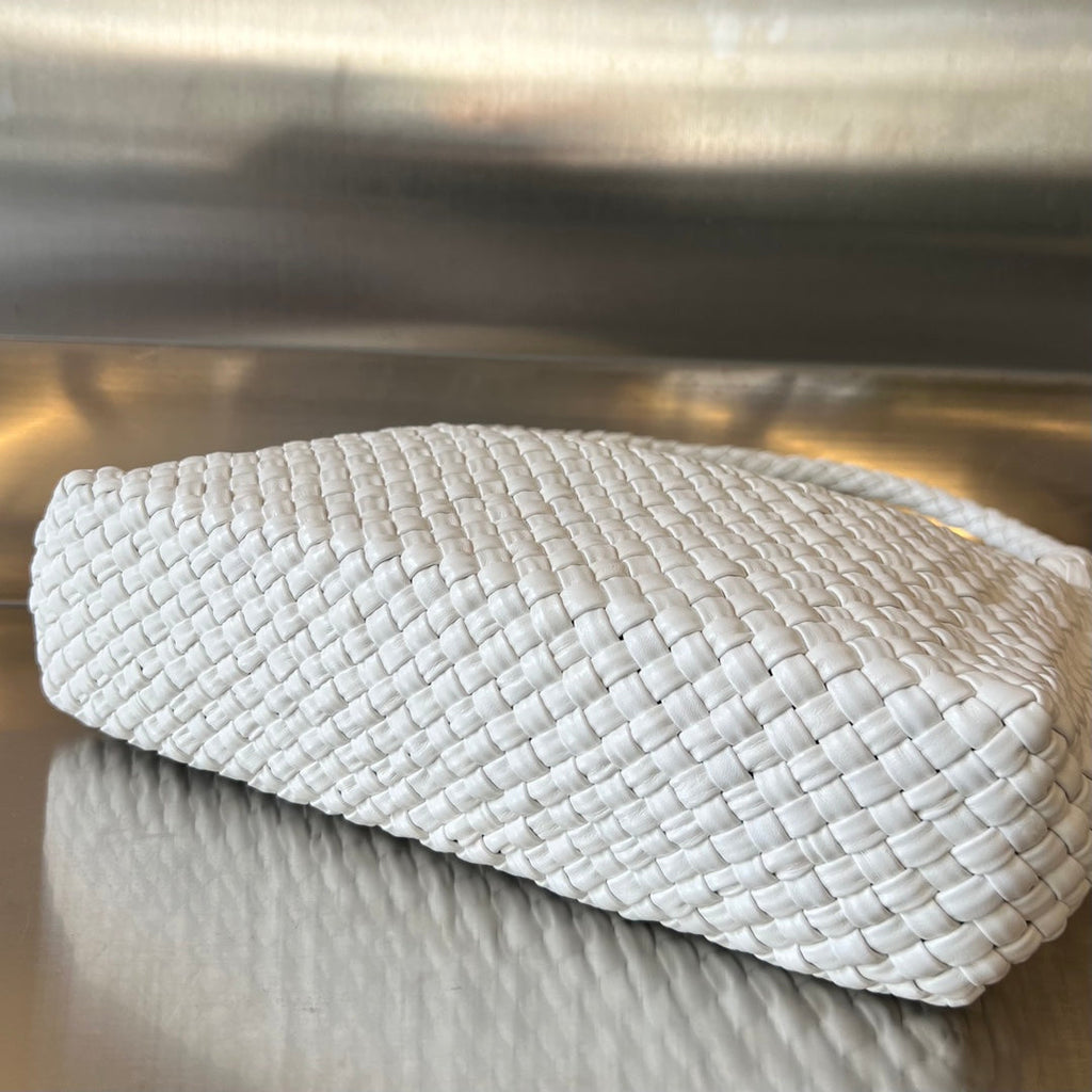 トスカ 27 バッグ（ホワイトカーフスキン）