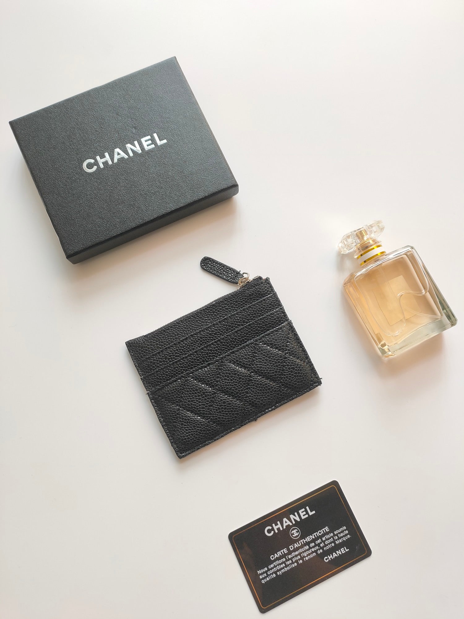 CC ジップカードホルダー 11.5 ブラック グレインカーフスキン ゴールドアイコン