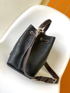 ムリア 25 ブラック マヒナ レザー