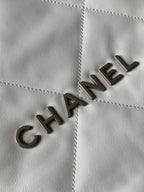 CC LARGE 42 HANDBAG IN WHITE SHINY CALFSKIN SILVER HARDWARE