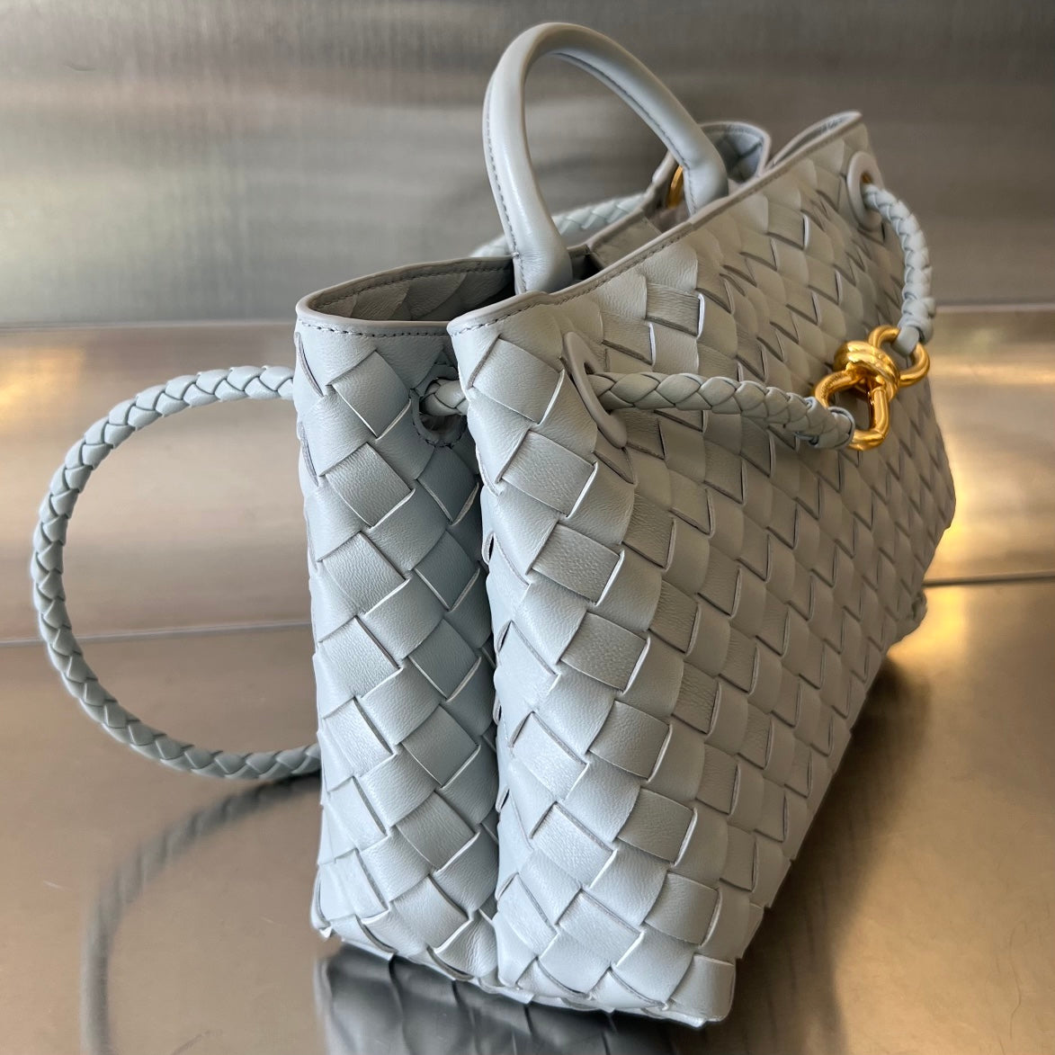 スモール アンディアモ 29 グレー ラムスキン