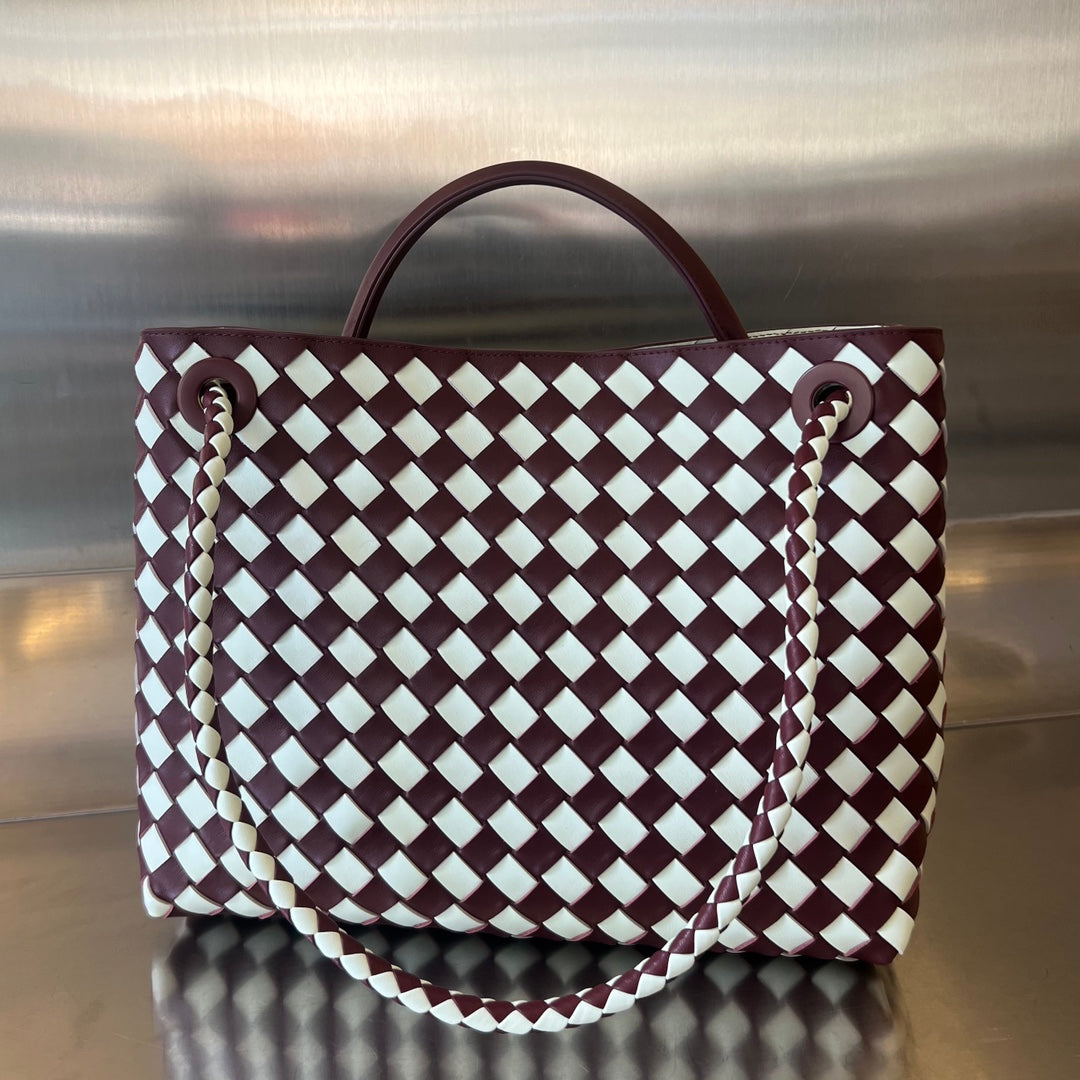 ミディアム アンダモ 32 レッド ホワイト カーフスキン