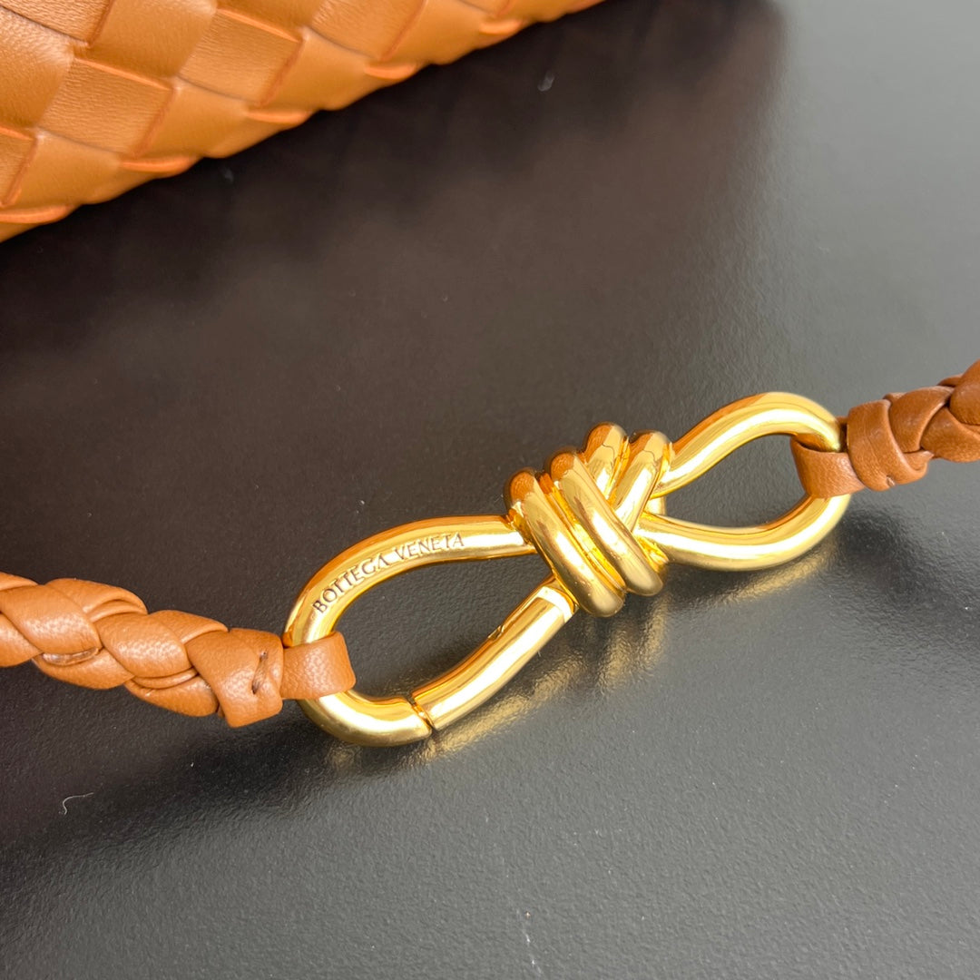 ミディアム アンディアモ 25 バーントオレンジ ラムスキン