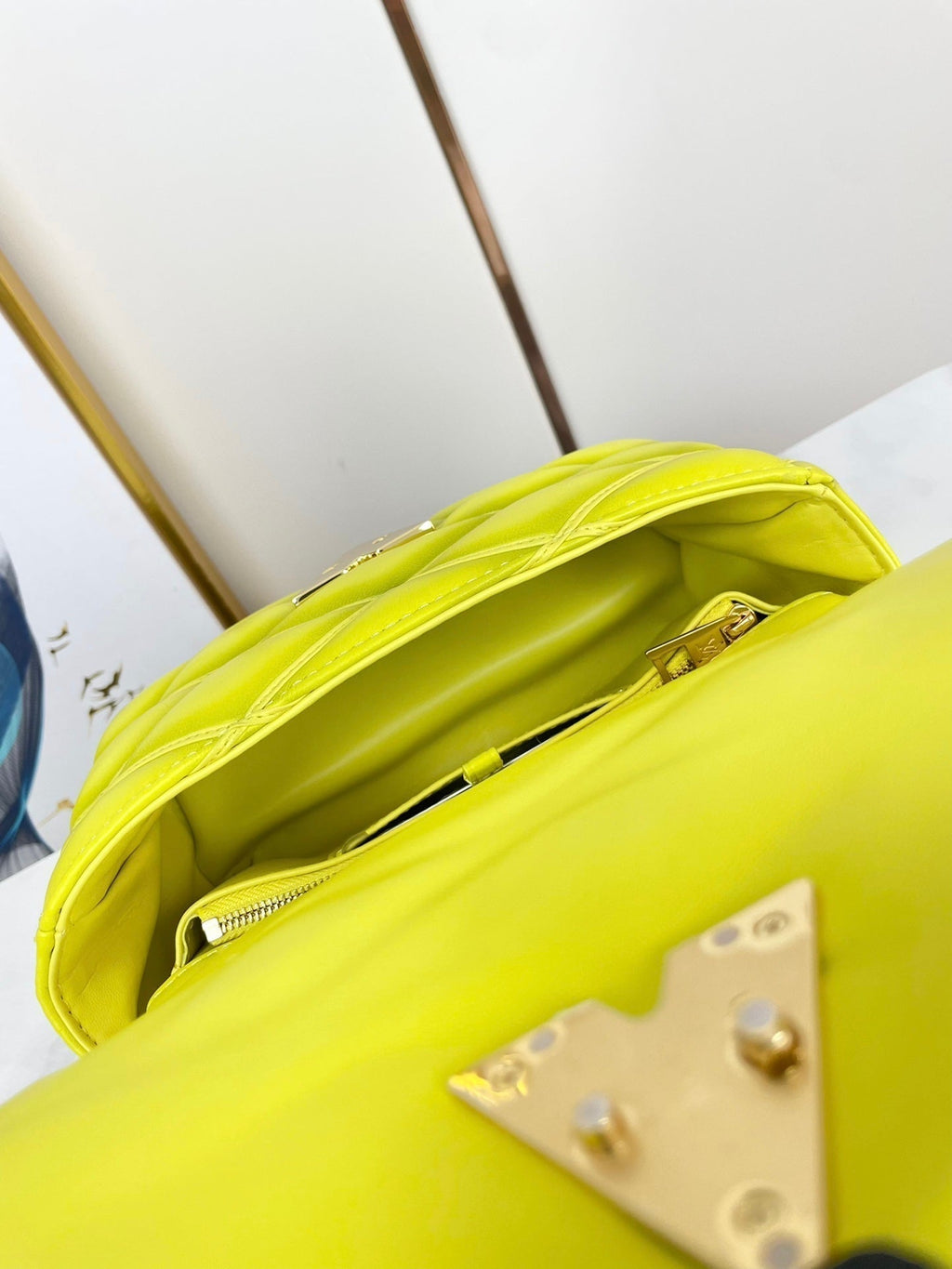 GO-14 MM 23インチ レモンイエロー キルティングラムスキン ゴールドハードウェア