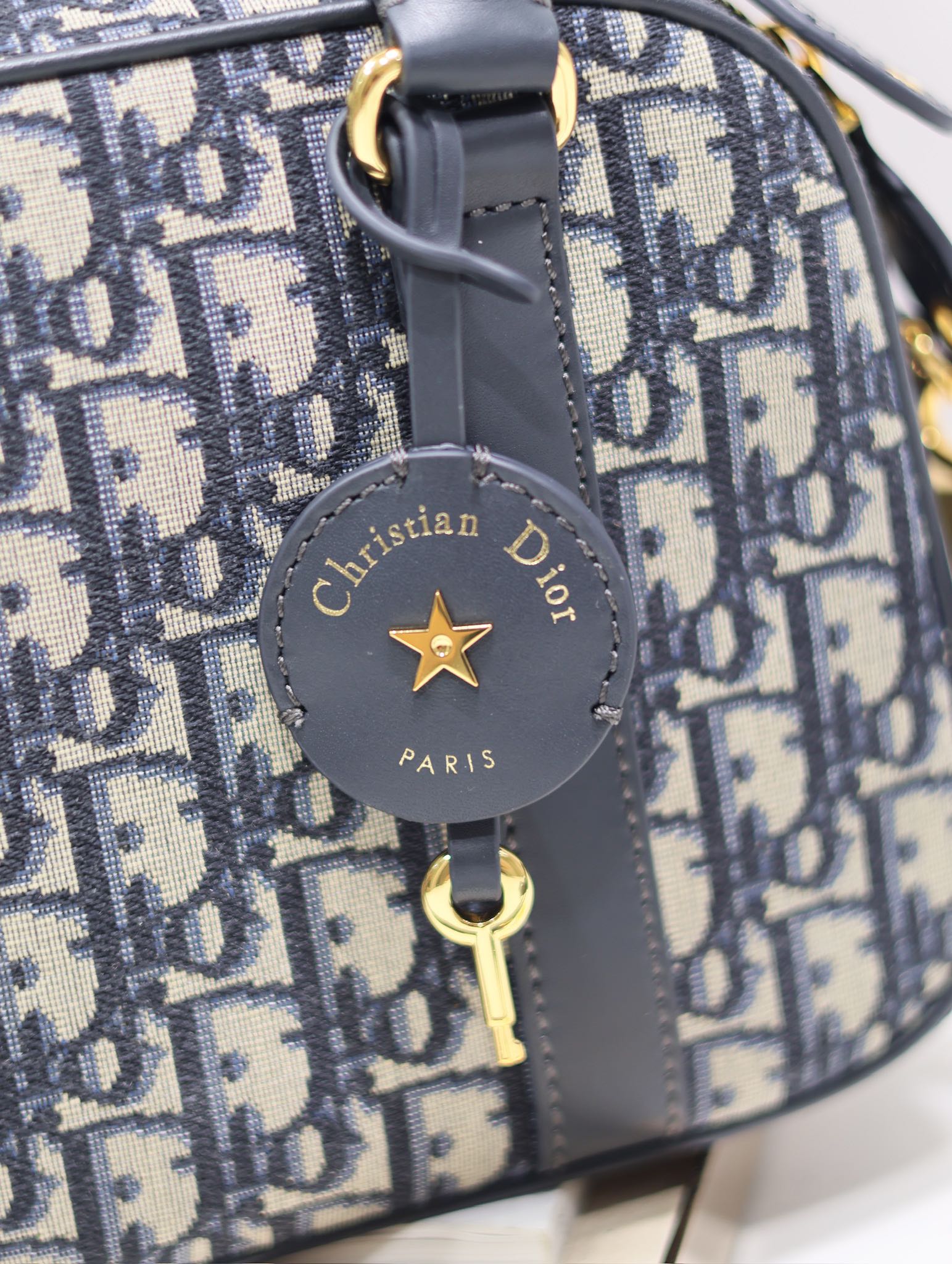 スモール 25 D-VIBE ボウリングバッグ（ブルーモノグラム オブリーク ジャカード）