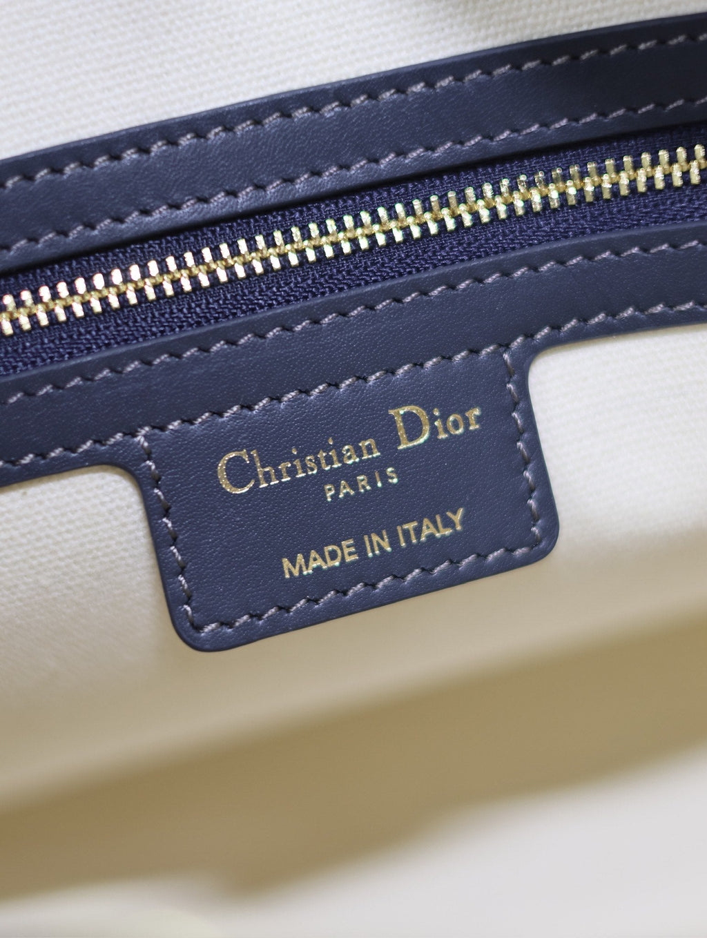 ミディアム 31 D-VIBE ボウリングバッグ（ブルーモノグラム オブリーク ジャカード）