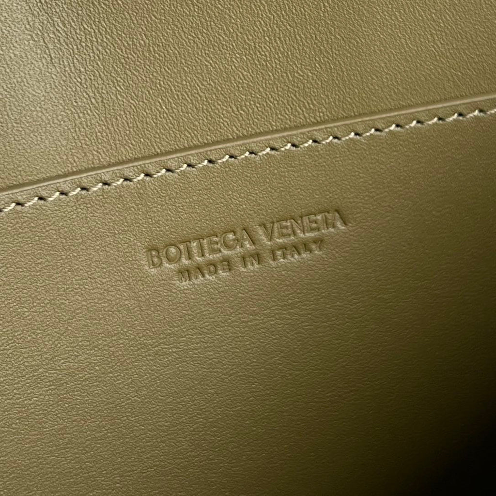 ラージカセットポーチ 35インチ トラウトグレー カーフスキン