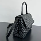 パティ ショルダーバッグ 26 ブラック ラムスキン