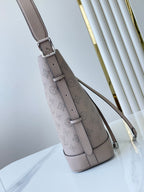 フロール 28 IN ガレット パーフォレーテッドカーフスキン