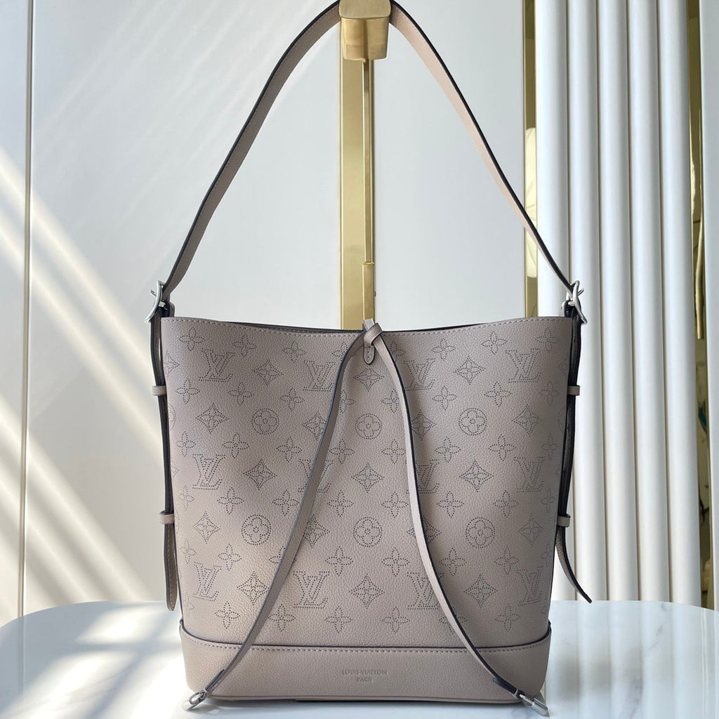 フロール 28 IN ガレット パーフォレーテッドカーフスキン