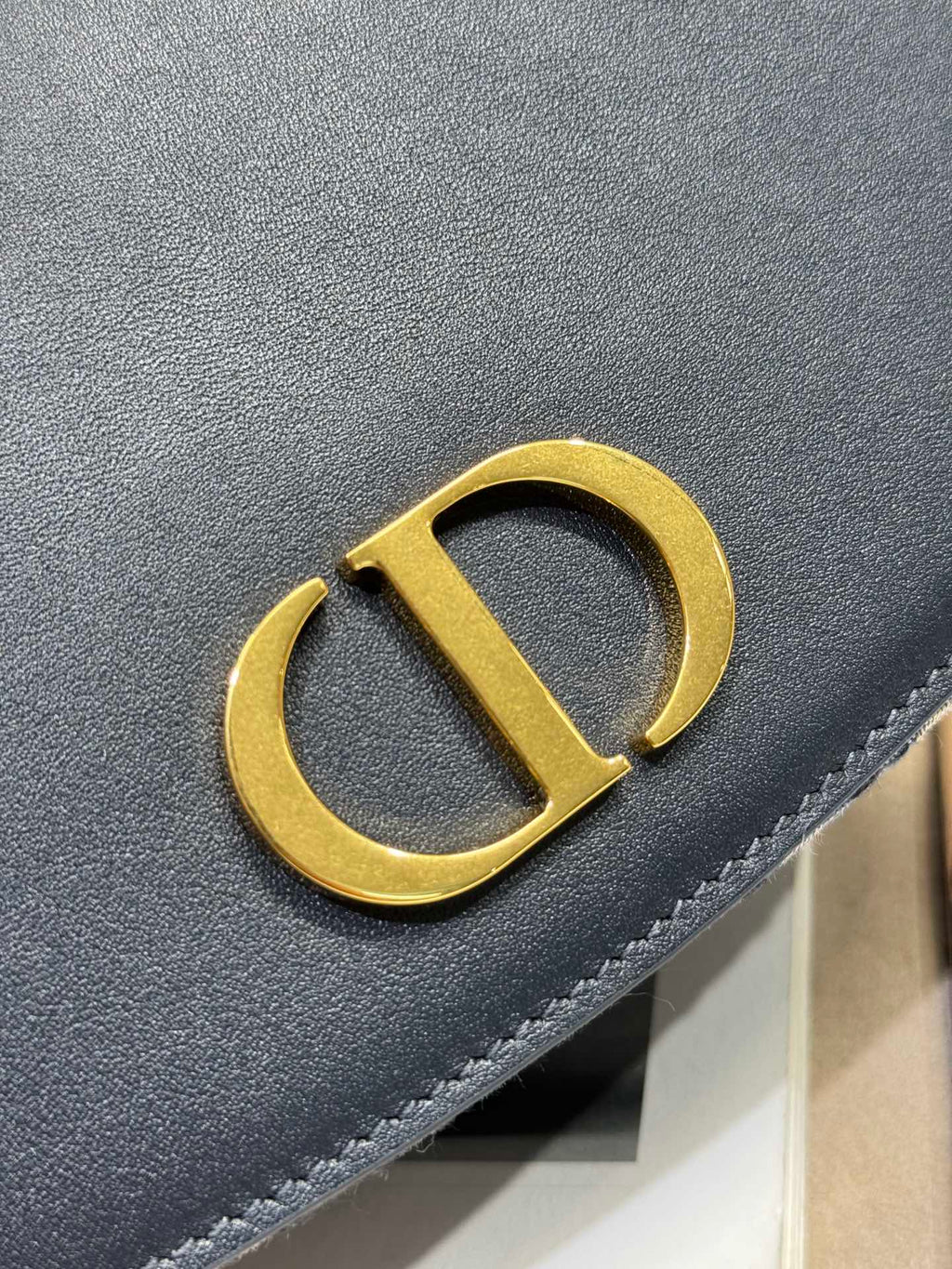 スモール 19 モンテーニュ アベニュー トップハンドルバッグ ブルー ディオール オブリーク ジャカード＆ブラック スムースカーフスキン