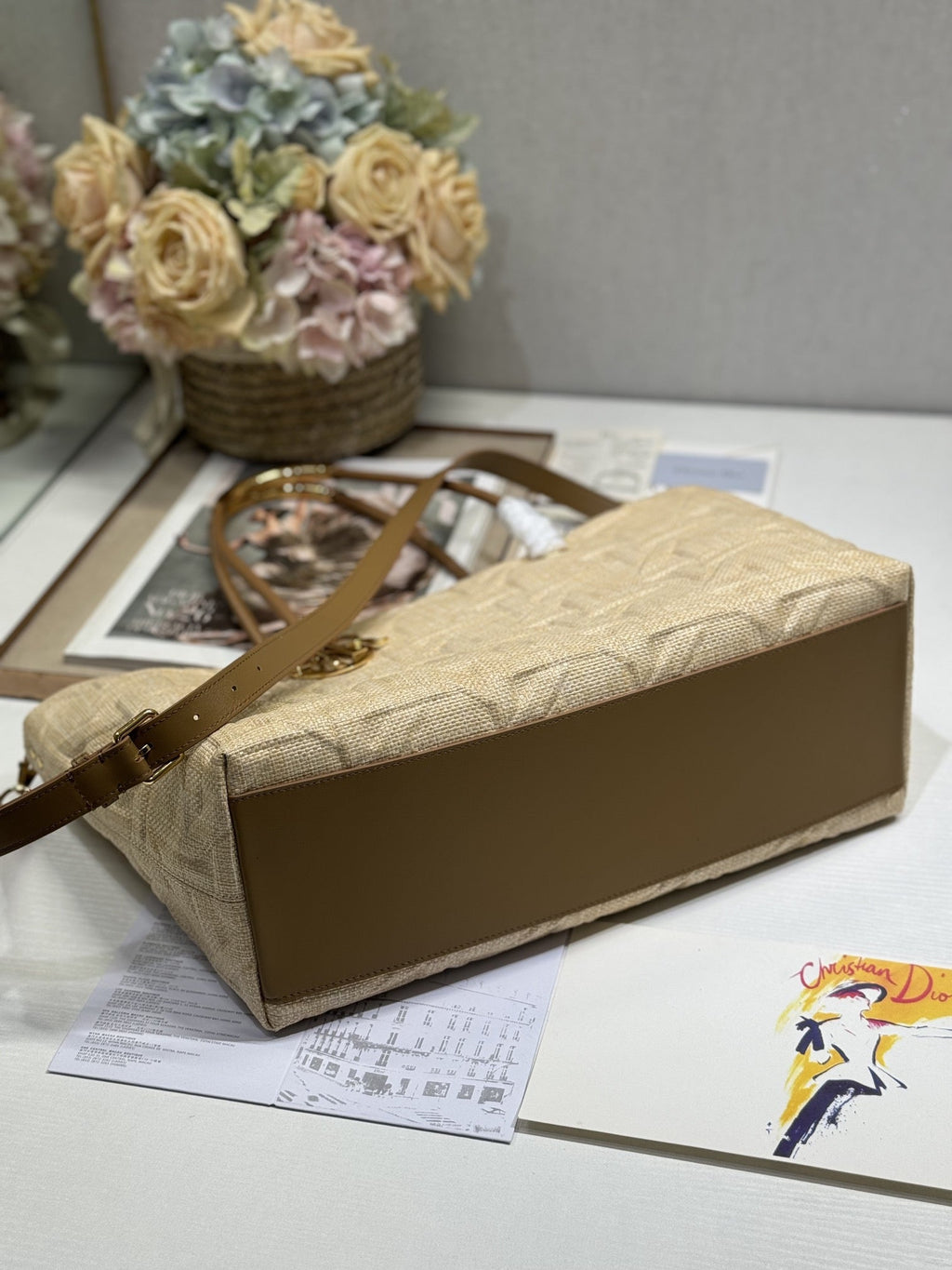 ビスクベージュ カナージュ ラフィア製 ラージ 41 トゥジュール バッグ