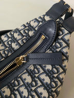 ミディアム D-JOURNEY ショルダーバッグ 25 ブラック モノグラム オブリーク ジャカード