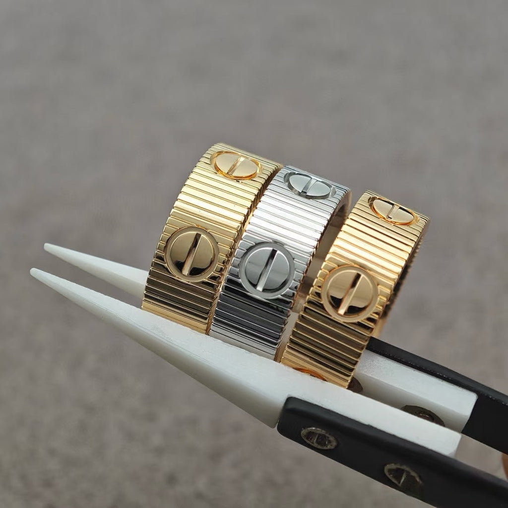 [⭐JeweliWhal]LOVE 6.5MM RING