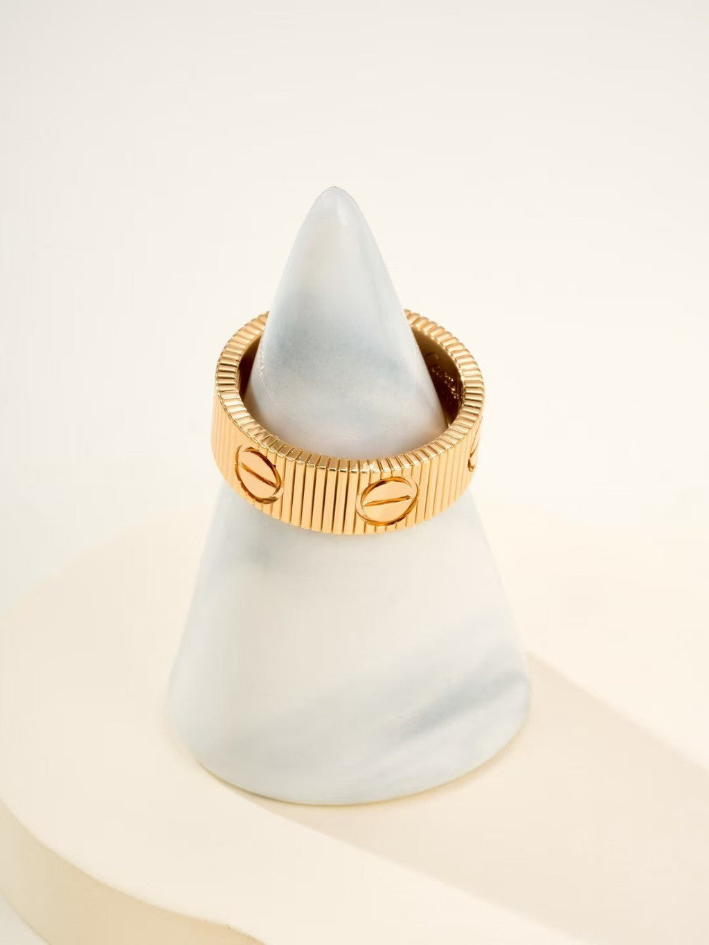 [⭐JeweliWhal]LOVE 6.5MM RING