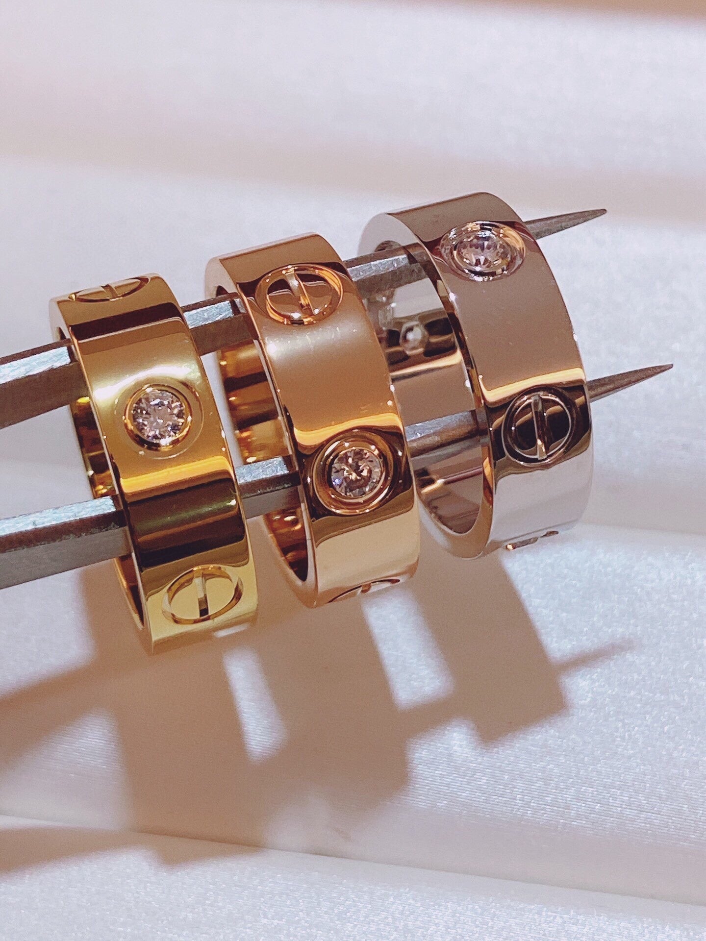 [⭐JeweliWhal]スリーダイヤモンドリング