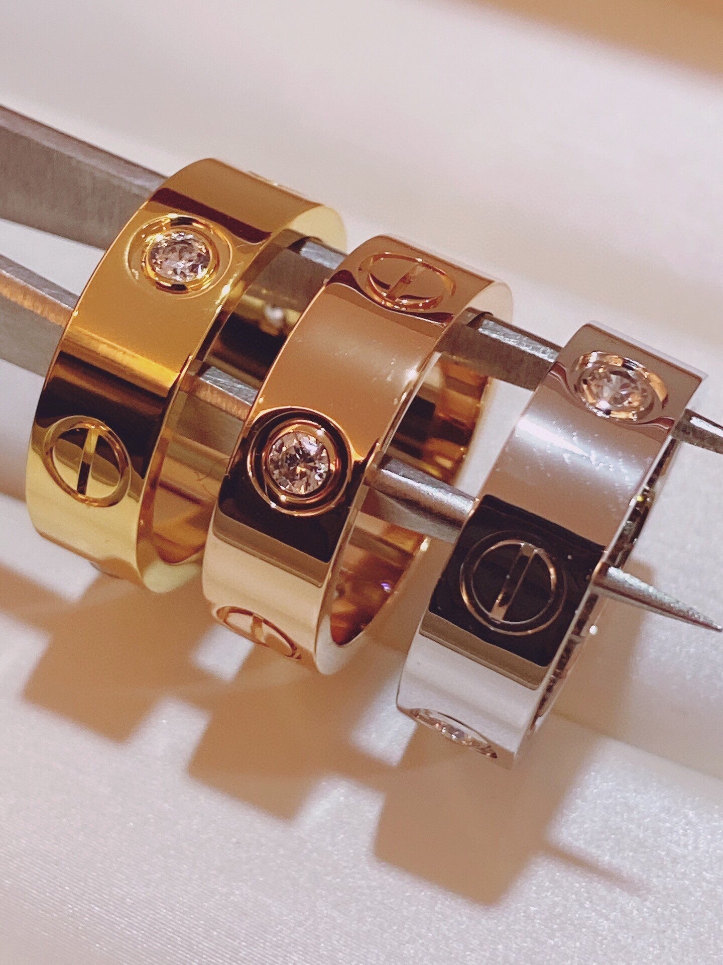 [⭐JeweliWhal]スリーダイヤモンドリング