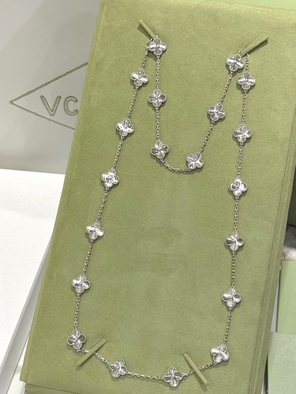 [⭐JeweliWhal]クローバー 20 モチーフ シルバー レーザー