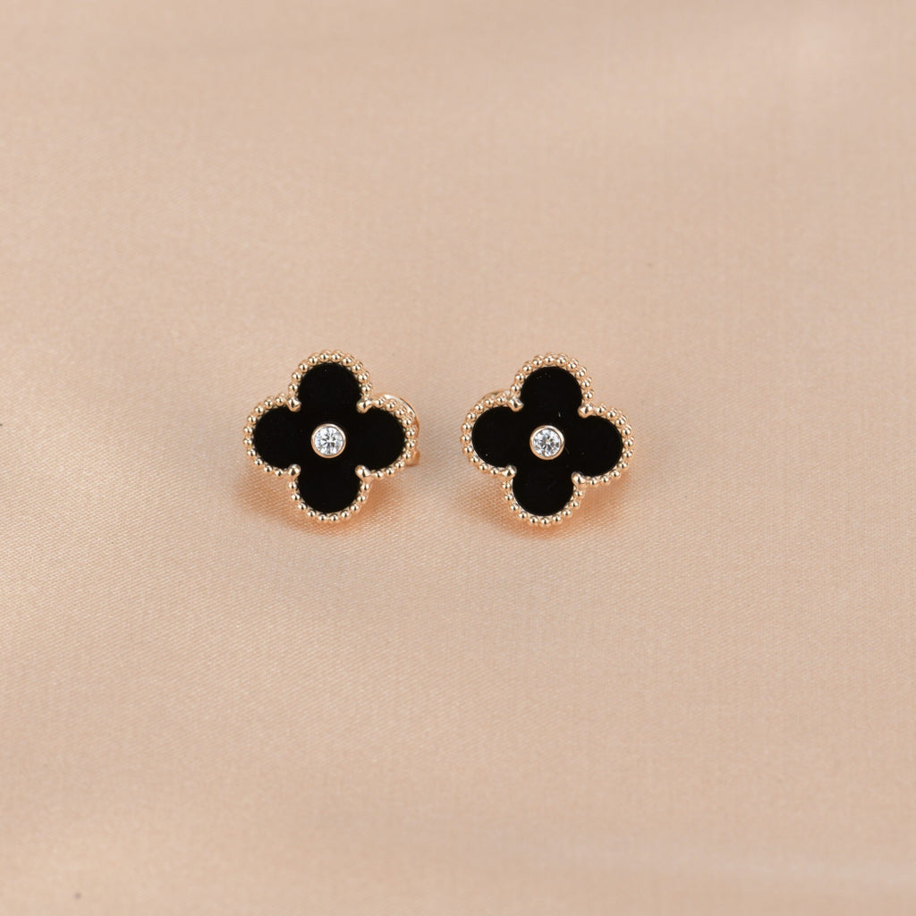 [⭐JeweliWhal]CLOVER MEDIUM 1 MOTIFS ONYX DIAMOND EARRINGS