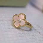 [⭐JeweliWhal]CLOVER PINK MOP RING GOLD DIAMOND