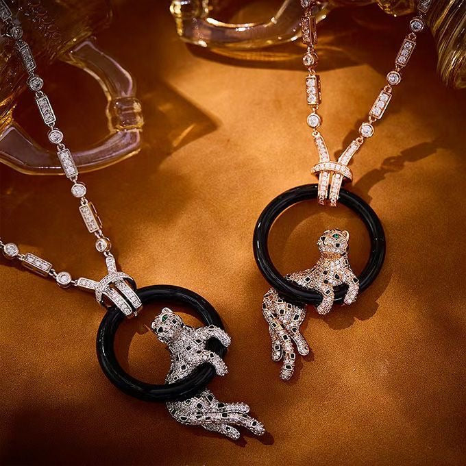 [⭐JeweliWhal jewelrys]NEW BLACK CIRCLE PANTHER FULL DIAMOND NECKLACE