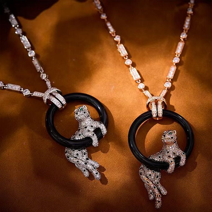 [⭐JeweliWhal jewelrys]NEW BLACK CIRCLE PANTHER FULL DIAMOND NECKLACE