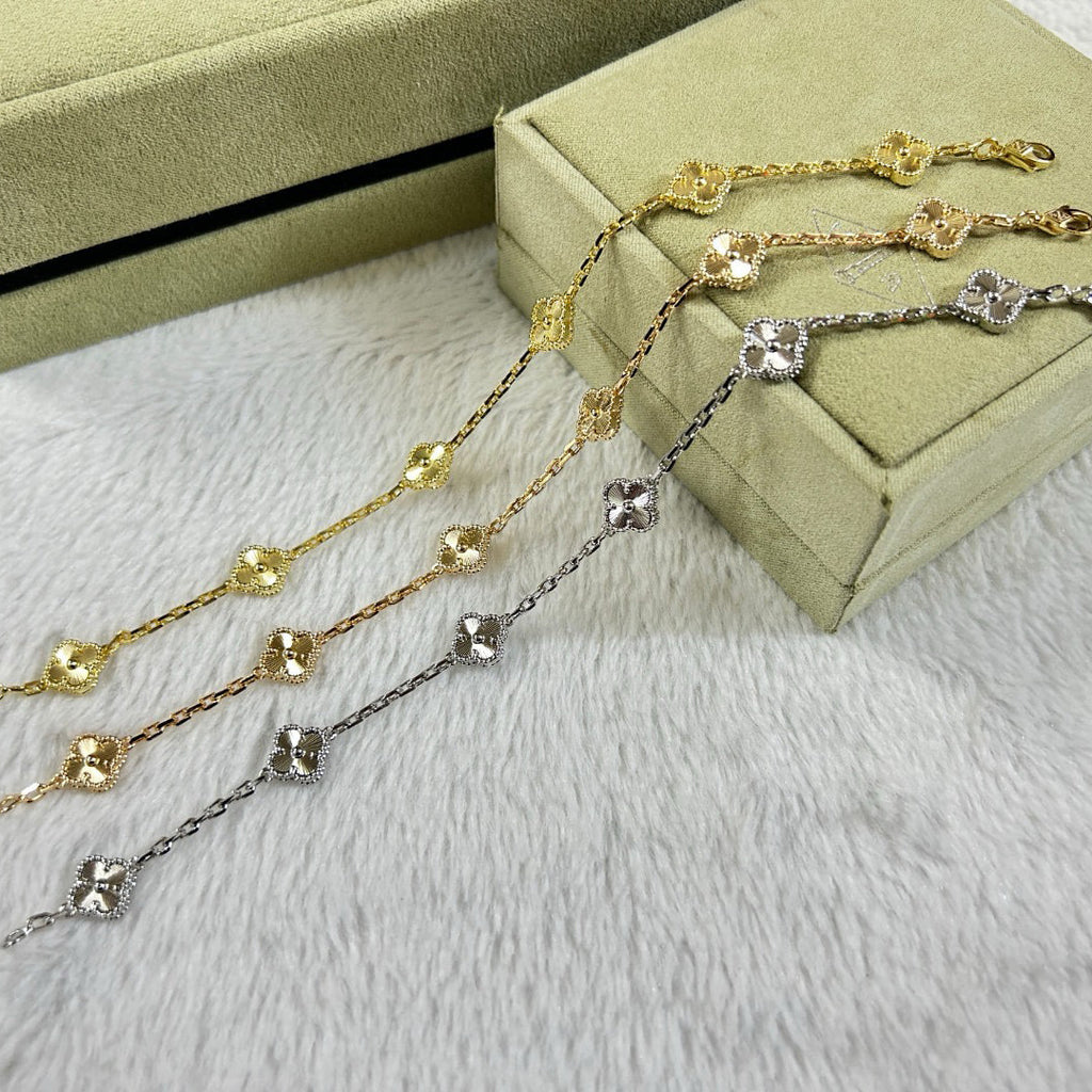 [⭐JeweliWhal]クローバー 6モチーフ ダイヤモンドブレスレット