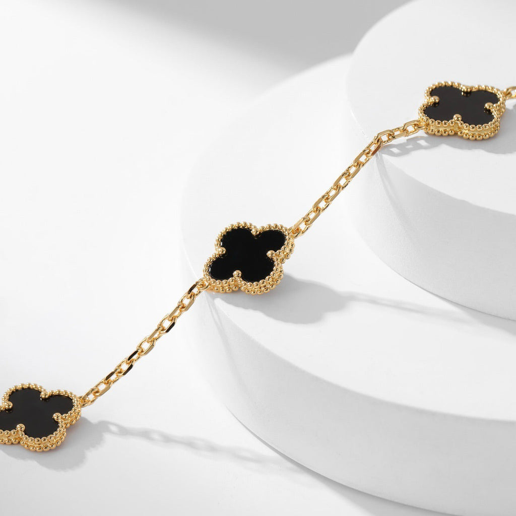 [⭐JeweliWhal]CLOVER 10 MOTIFS ONYX NECKLACE