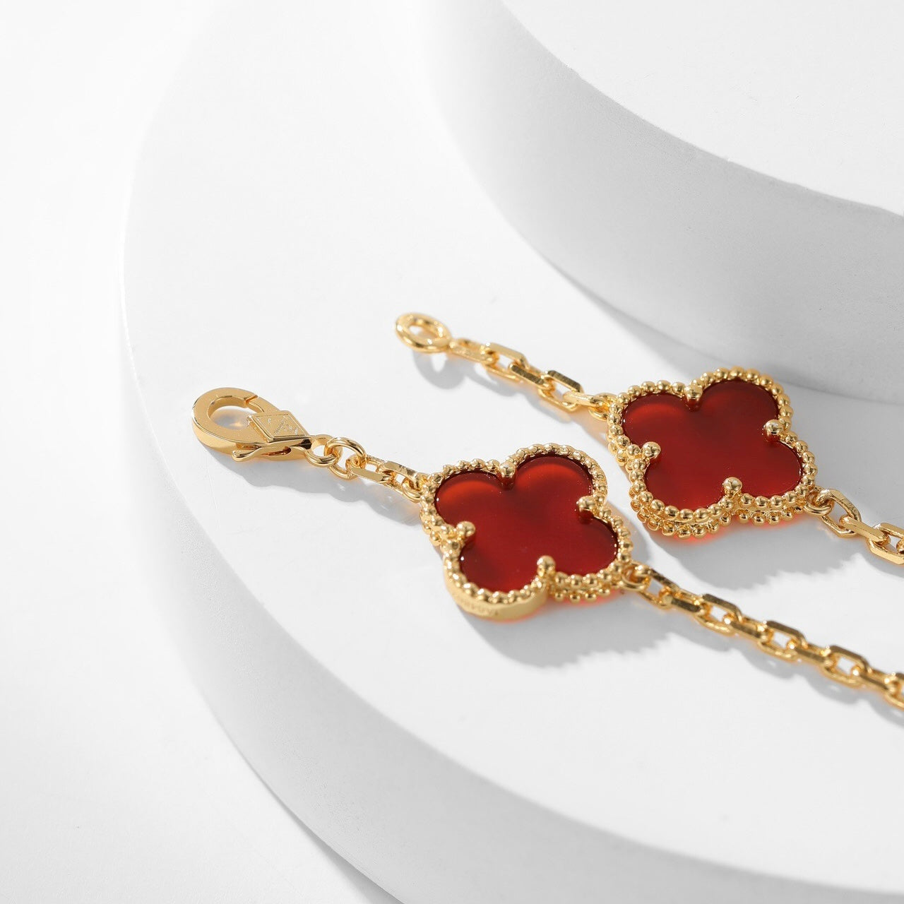 [⭐JeweliWhal]CLOVER 10 MOTIFS CARNELIAN NECKLACE