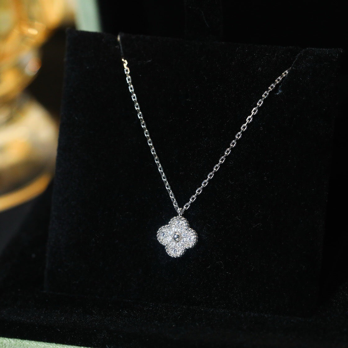 [⭐JeweliWhal]CLOVER MINI 9.5MM PENDANT DIAMOND NECKLACE
