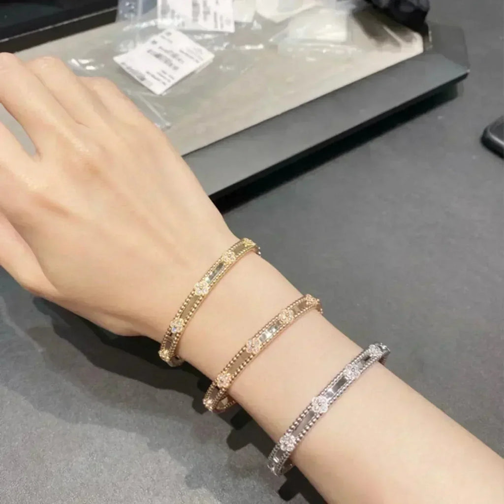 [⭐JeweliWhal]クローバーブレスレット 4mm ダイヤモンド